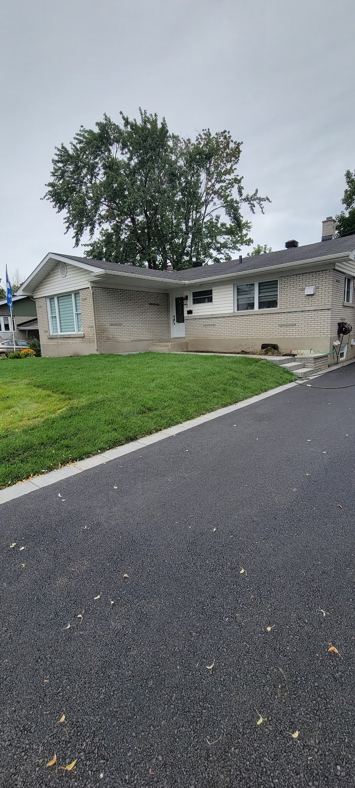 Paysagement Lalancette | 188 Rue Jacques-Lamoureux, Boucherville, QC J4B 4R9, Canada | Phone: (438) 395-0641