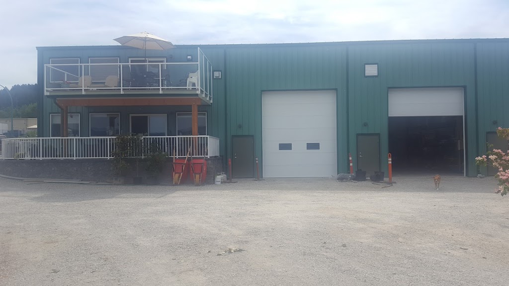 Marsh Landscape Inc | 5513 Sechelt Inlet Rd, Sechelt, BC V0N 3A3, Canada | Phone: (604) 885-3727