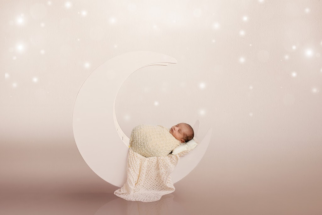 Captured by Anastasiia | Child Dr, Aurora, ON L4G 1Y8, Canada | Phone: (647) 920-0512