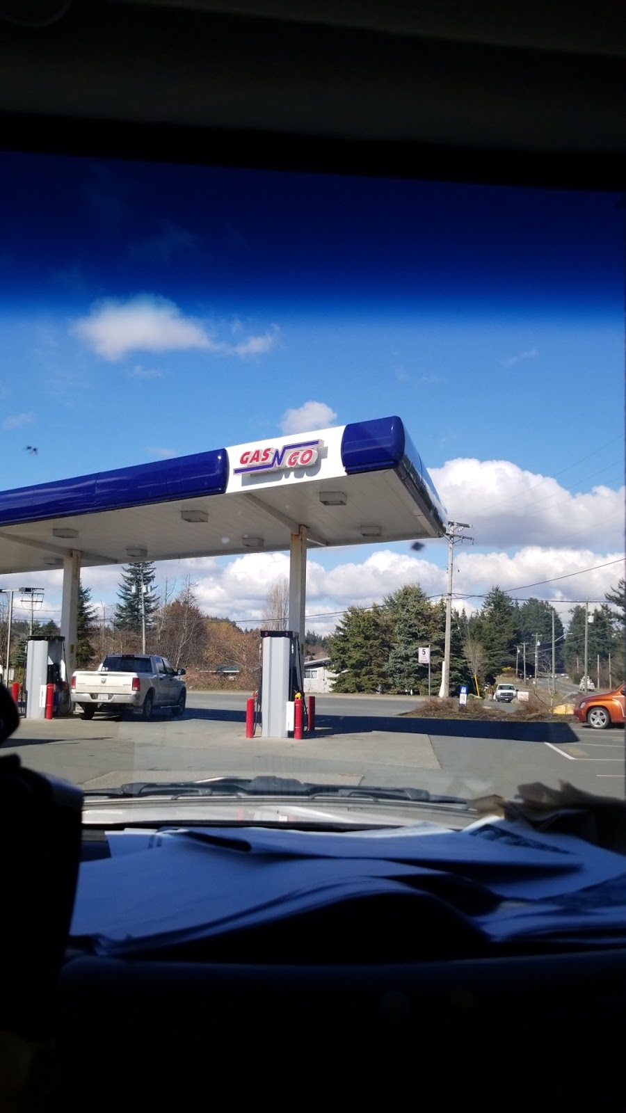 Gas N Go | 3690 S Island Hwy Rr 2, Campbell River, BC V9W 5T7, Canada | Phone: (778) 418-3002