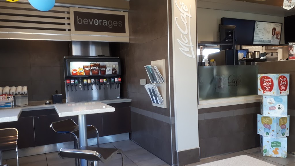 McDonalds | #20, 9522 Main St, Lake Country, BC V4V 2L9, Canada | Phone: (250) 766-1228
