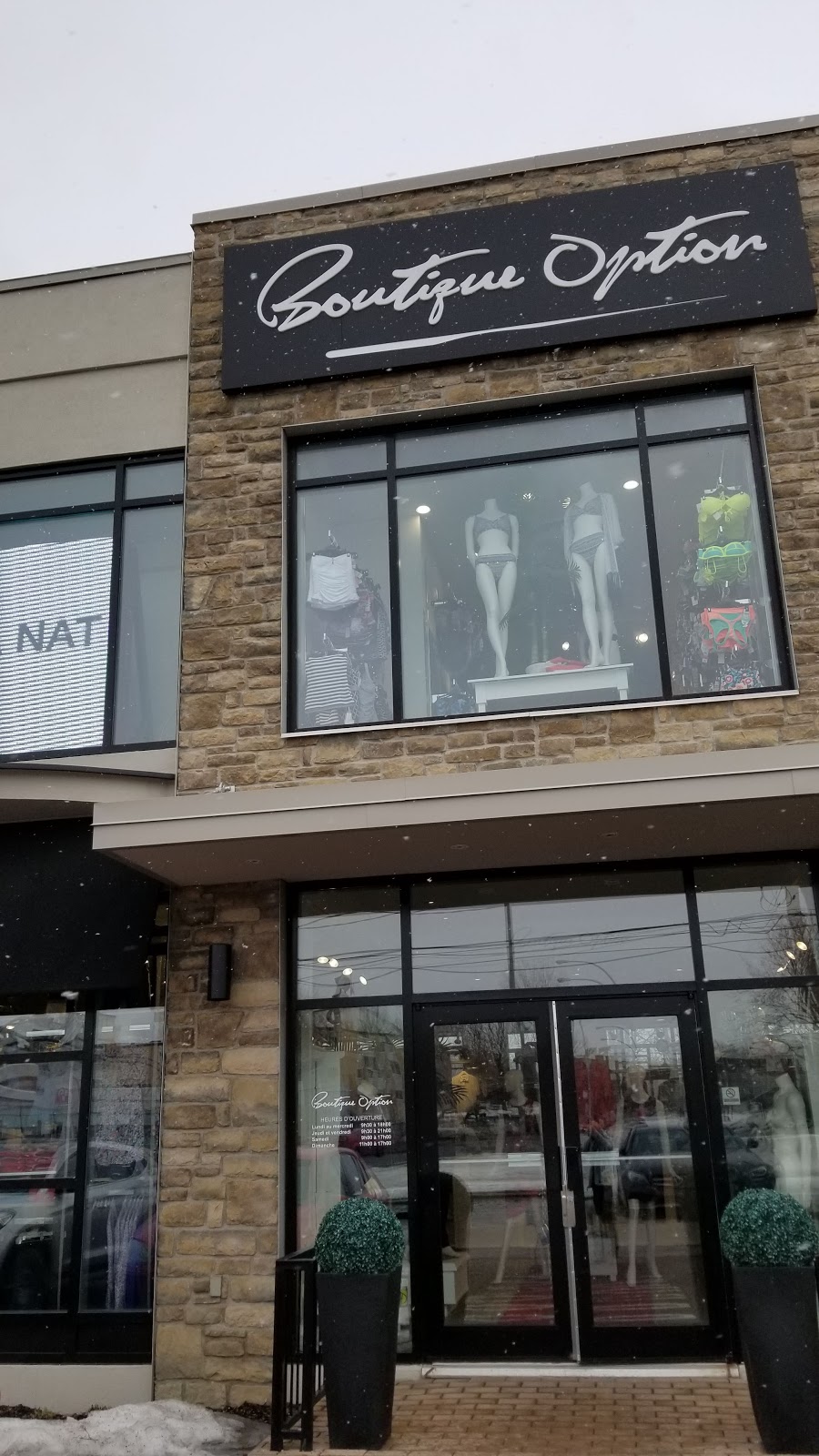 Boutique Option | 855, Autoroute 13, Laval, QC H7W 5N4, Canada | Phone: (450) 688-8221