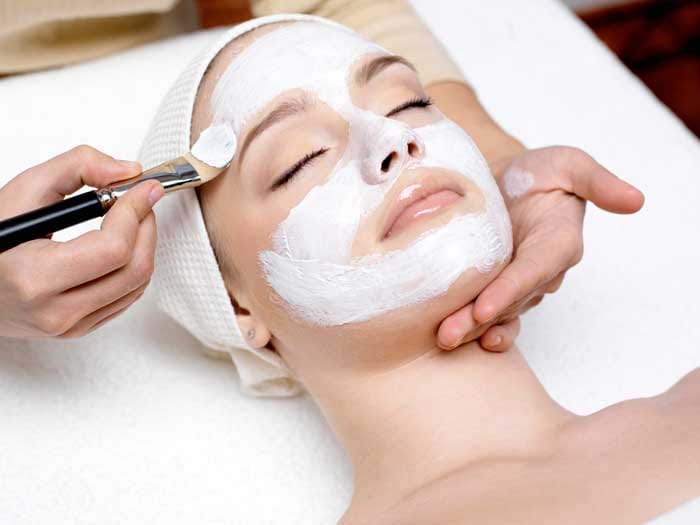 Profil Esthétique Jeannette Lessard | 801 Rue des Loisirs, Saint-Elzéar, QC G0S 2J0, Canada | Phone: (418) 209-9486