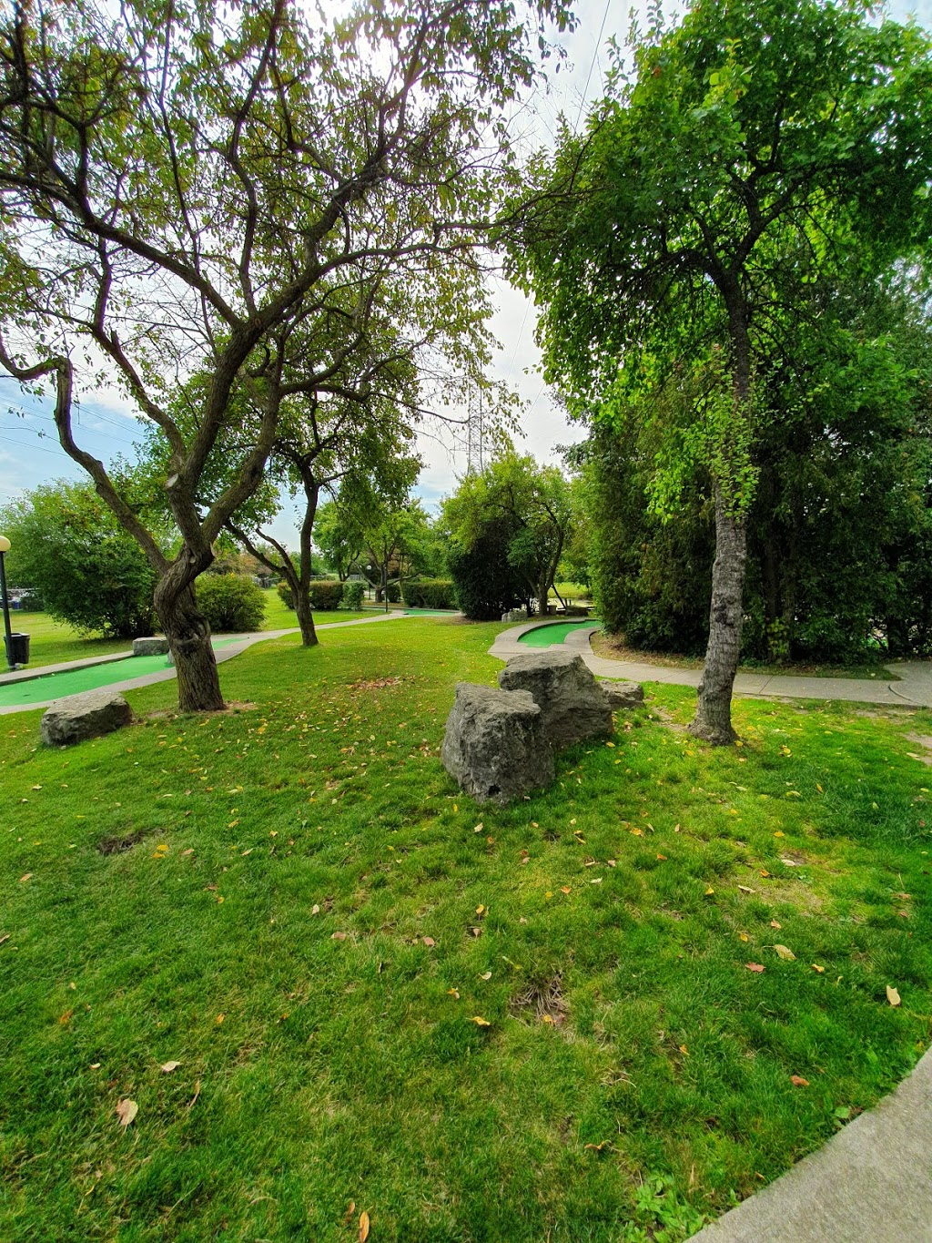 Centennial Park Golf Centre | 550 Centennial Park Blvd, Etobicoke, ON M9C 5R5, Canada | Phone: (416) 620-1392