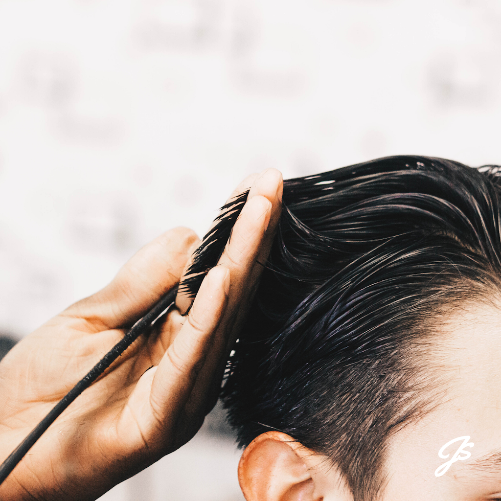 Js Barbershop | 2028 Eglinton Ave W, York, ON M6E 2K3, Canada | Phone: (416) 781-2310