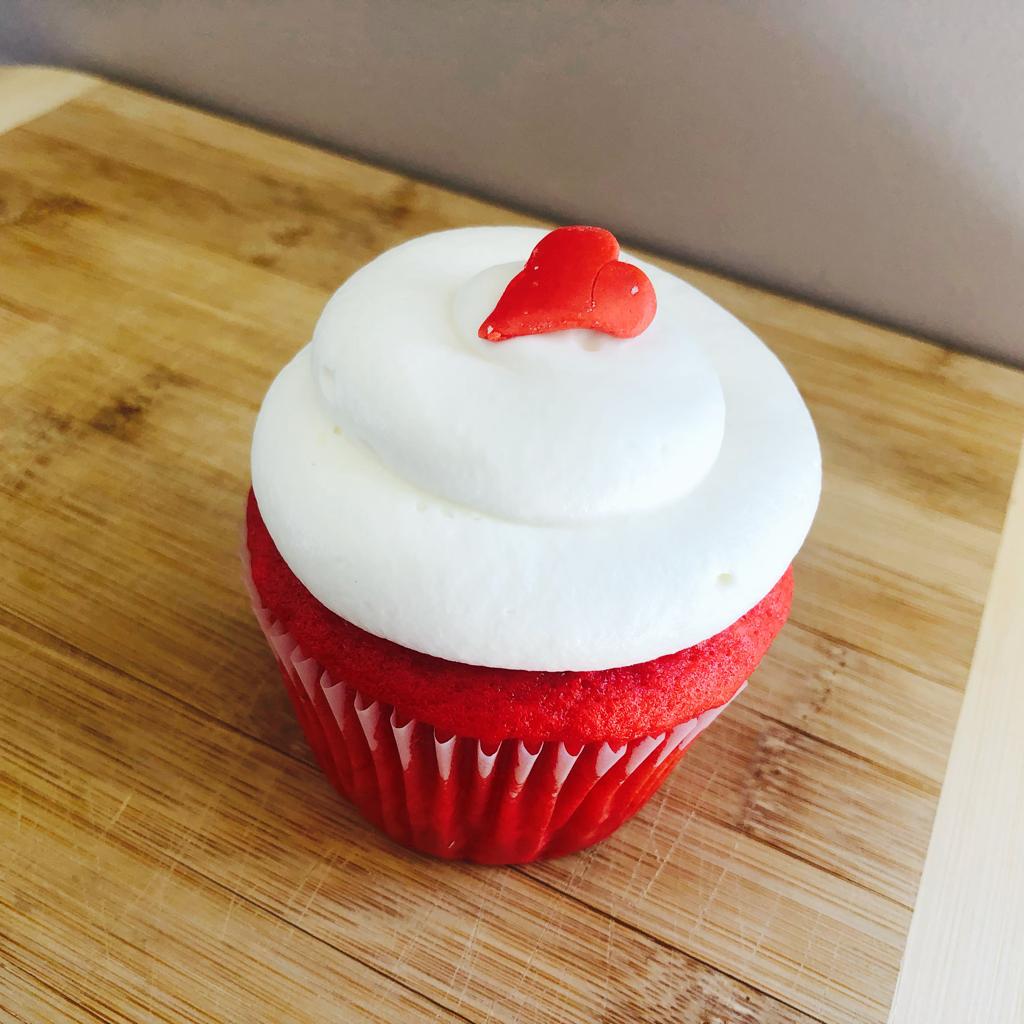 Toonie cupcakes | 8 Bridlecrest Dr SW, Calgary, AB T2Y 0H6, Canada | Phone: (825) 431-4123
