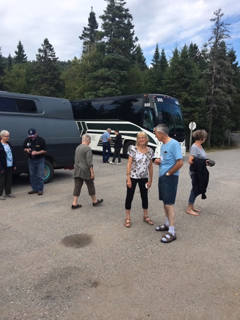 Getaway Vacations - Bus Tours and Charters | 16 Kayton Estates, Sylvan Lake, AB T4S 1R7, Canada | Phone: (800) 494-7579