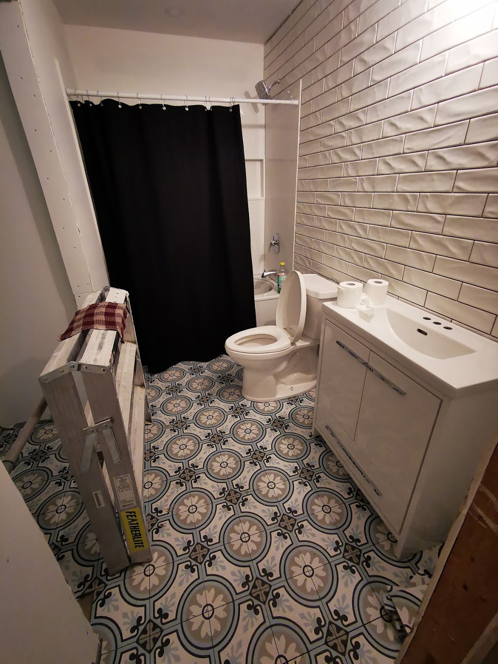 T. B. Renovations | 274 Fort St, Amherstburg, ON N9V 1B9, Canada | Phone: (226) 759-7147
