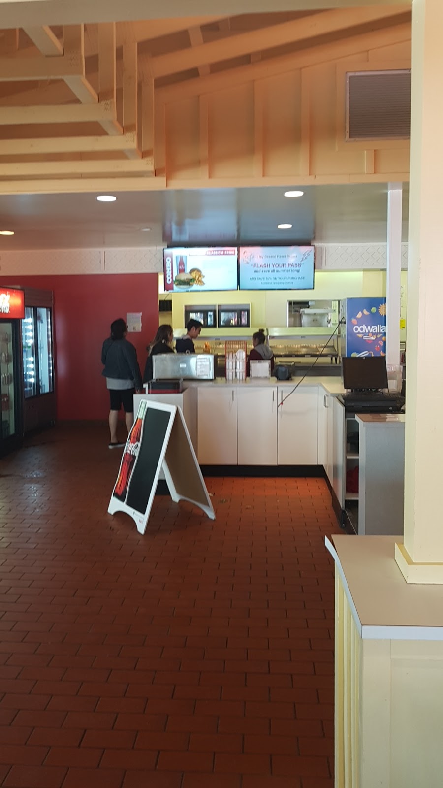 Calaway Café | Rocky View No. 44, AB T3Z 2E9, Canada