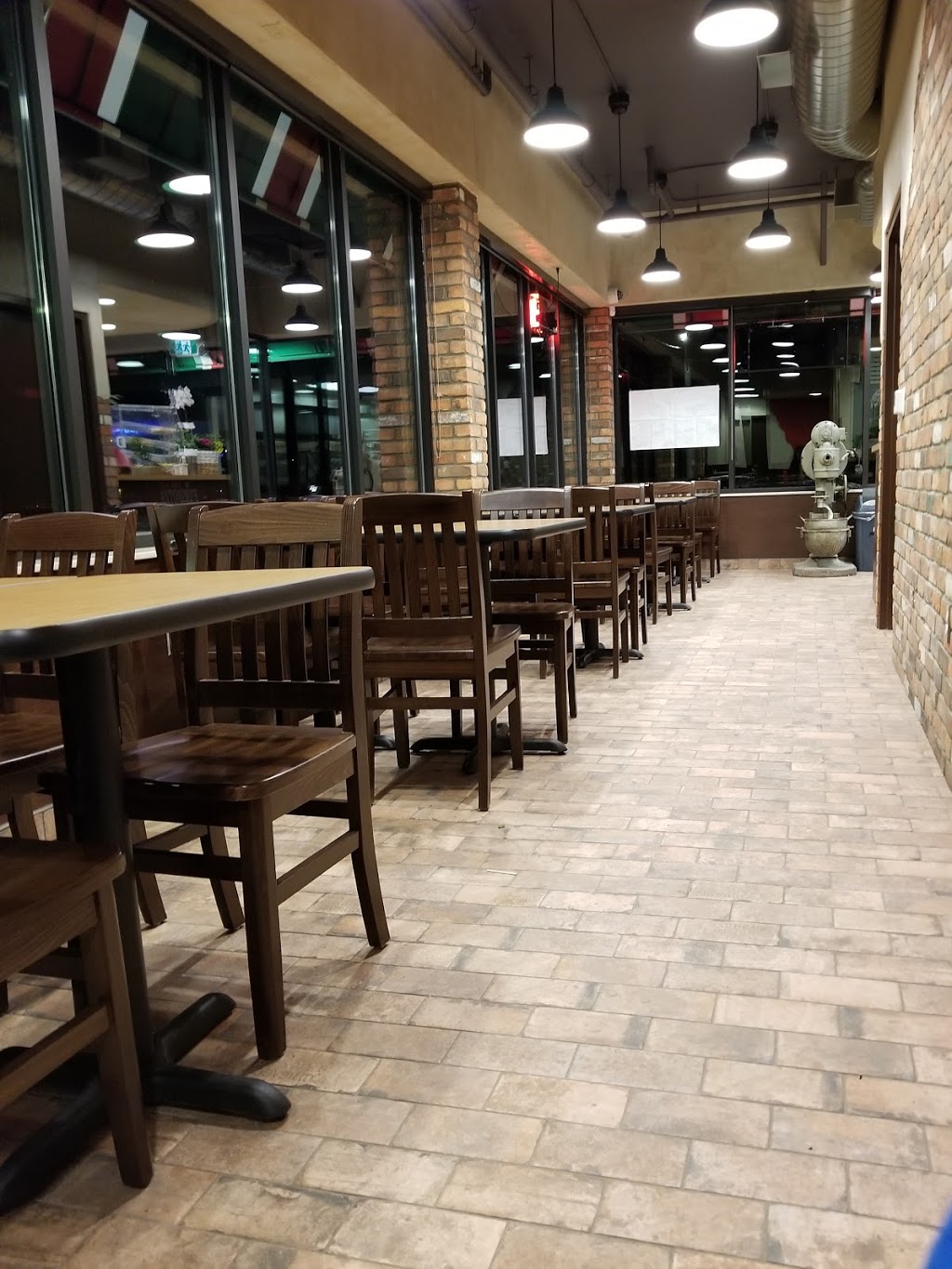 Antoninos Original Pizza—South Windsor | 4350 Howard Ave, Windsor, ON N9G 1P4, Canada | Phone: (519) 969-1959