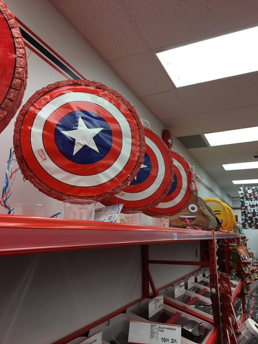 Bulk Barn | 3003 Danforth Ave, East York, ON M4C 1M9, Canada | Phone: (416) 686-9053
