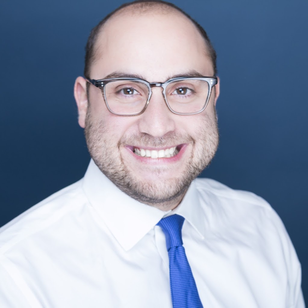 Dr. Laurie Permack, Optometrist Etobicoke Kingsway 3000 Bloor St