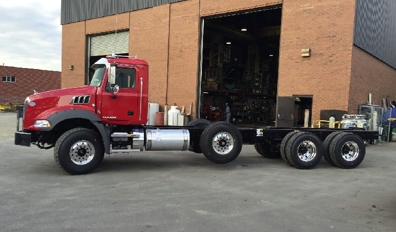 Mid Ontario Truck Centre | 2400 Kirby Rd, Maple, ON L6A 4R6, Canada | Phone: (289) 553-2400