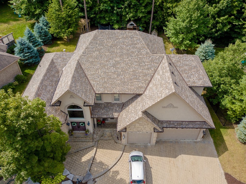 Sapphire Roofing Waterloo | 180 Northfield Dr W Unit 4, Waterloo, ON N2L 0C7, Canada | Phone: (519) 704-1233