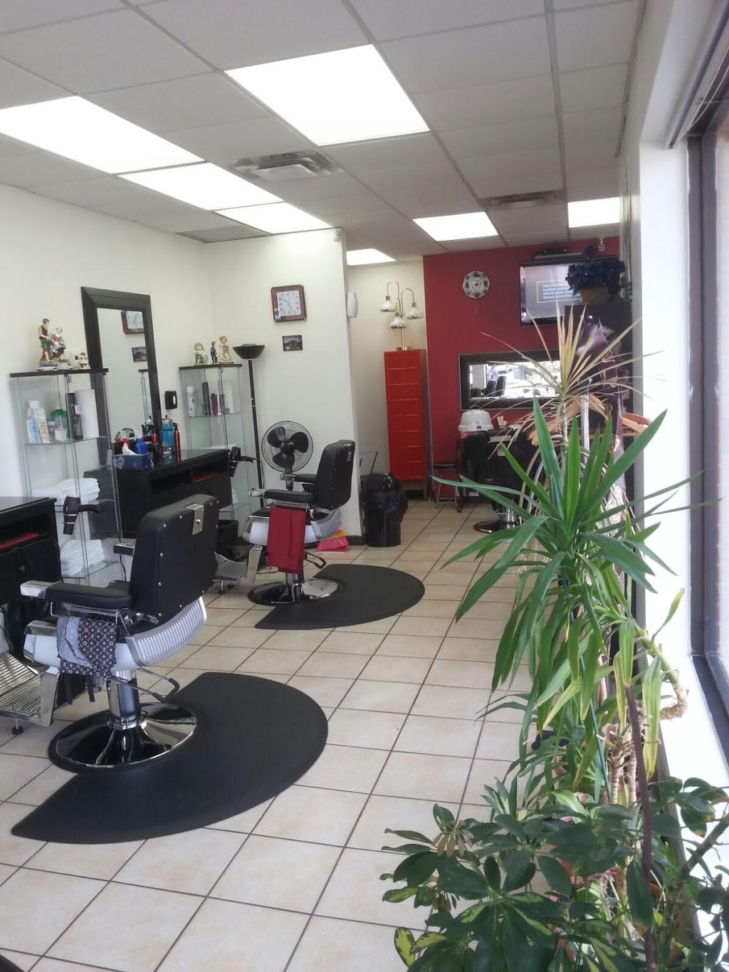 Arkan Barber | 5920 Turney Dr #4, Mississauga, ON L5M 2P9, Canada | Phone: (905) 542-2599