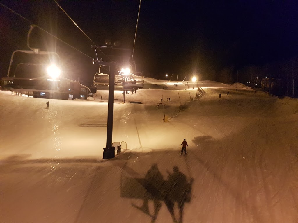 Hidden Valley Highlands Ski Area and Muskoka Ski Club | 1655 Hidden Valley Rd, Huntsville, ON P1H 1A4, Canada | Phone: (705) 789-1773