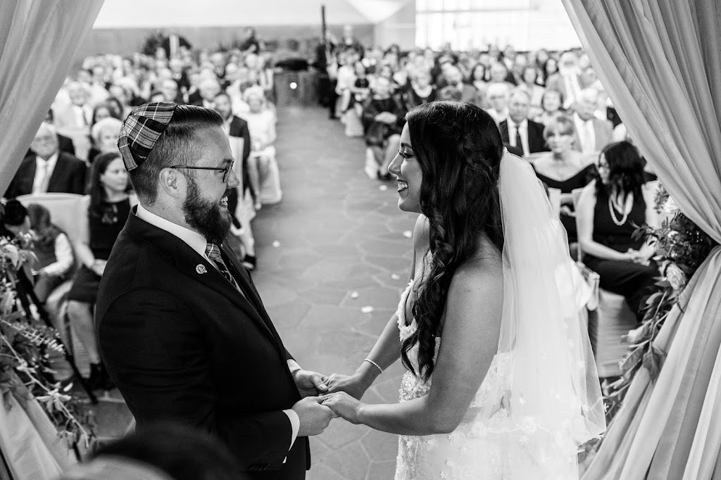 Moore Photography | 372 Gagnon St, Winnipeg, MB R3K 2B2, Canada | Phone: (204) 688-4186
