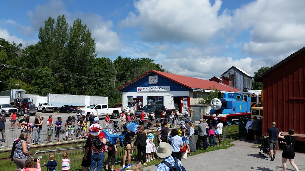 Sharpe Farm Supplies Ltd | 125 Brock St W, Uxbridge, ON L9P 1P4, Canada | Phone: (905) 852-3355