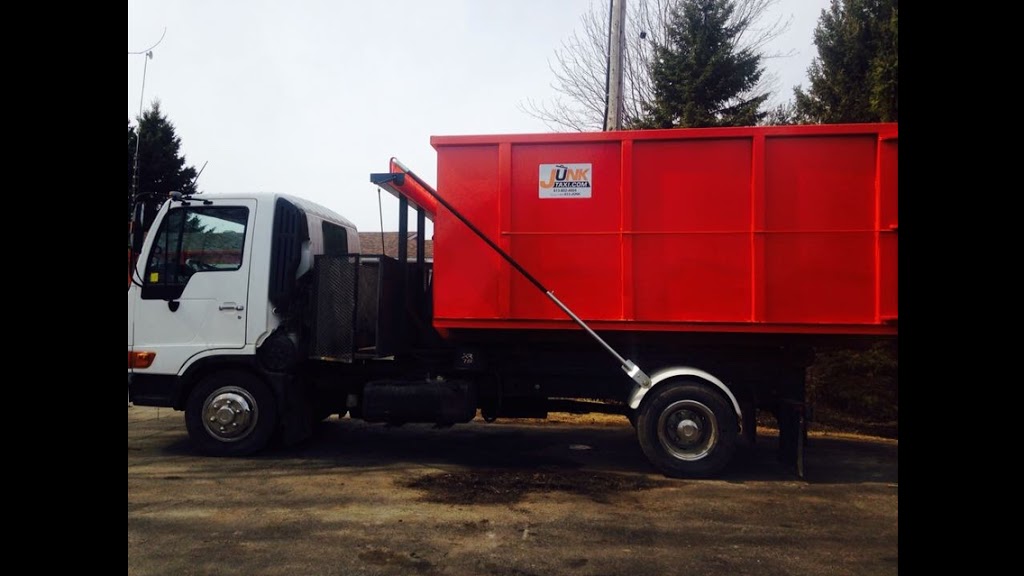 Junk Taxi | 8406 County Rd 21, North Augusta, ON K0G 1R0, Canada | Phone: (613) 802-4004