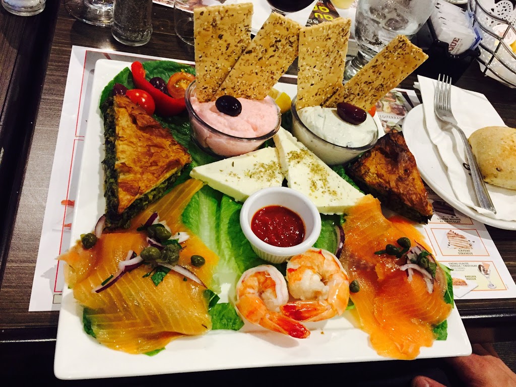 Casa Grecque | 6183 Boulevard Royal, Shawinigan, QC G9N 8P3, Canada | Phone: (819) 539-6233