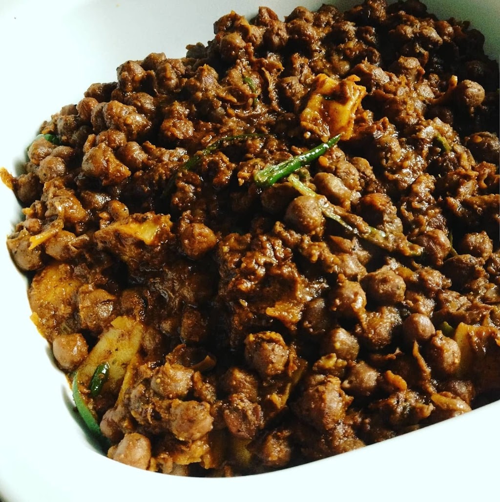 Dilliwala Indian Dinner - (Tiffin Service) | Hedge End Rd, Scarborough, ON M1B 5Z8, Canada | Phone: (647) 425-2225