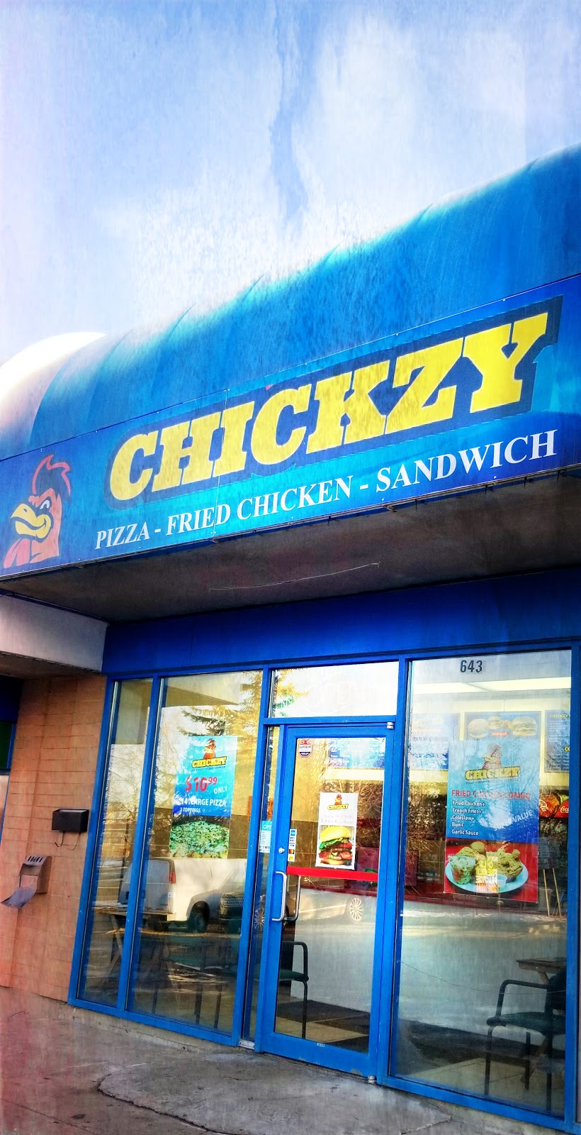 Chickzy- Pizza Fried Chicken Sandwich | 643 Shawcliffe Gate SW, Calgary, AB T2Y 1W1, Canada | Phone: (403) 474-8010