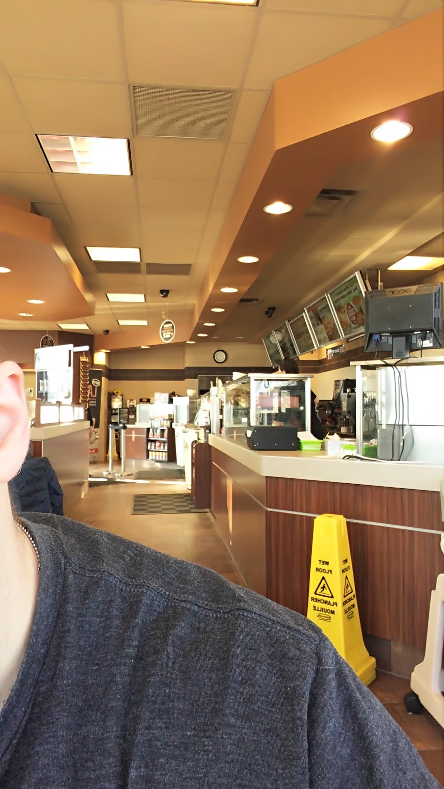 Tim Hortons | 390 Springbank Dr, London, ON N6J 1G9, Canada | Phone: (519) 641-0286