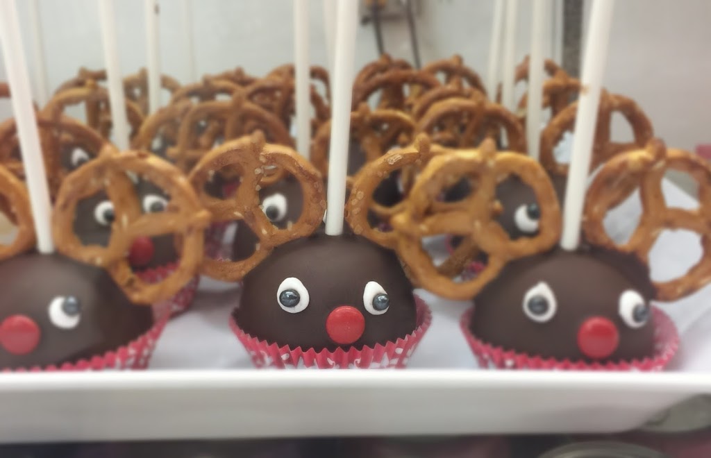 Cakes By Tanya | 13 Wootten Way N, Markham, ON L3P 2Y2, Canada | Phone: (416) 857-0623