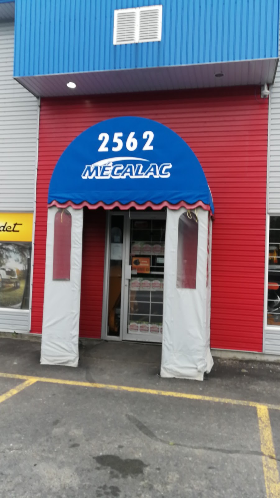 Mecalac | 2562 Avenue du Pont N, Alma, QC G8E 1R3, Canada | Phone: (418) 668-5155