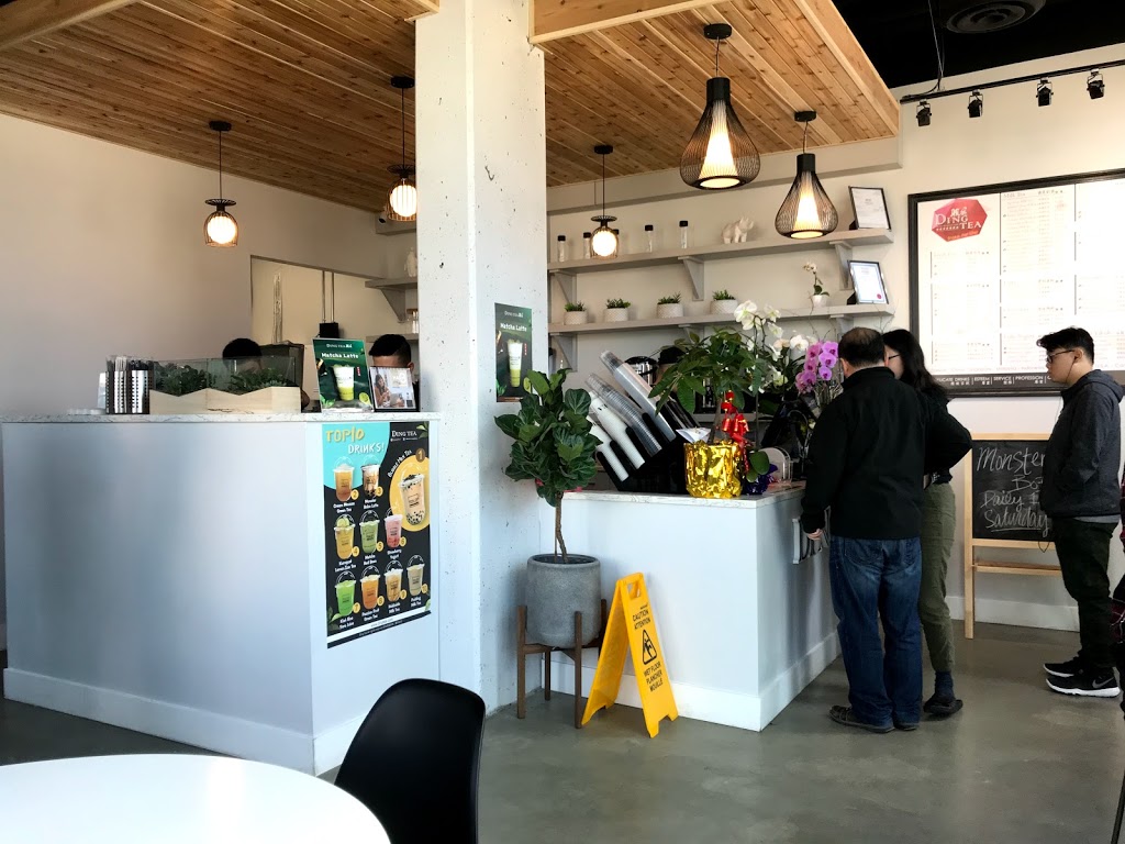 Ding Tea | 1808 Renfrew St, Vancouver, BC V5M 3H9, Canada | Phone: (604) 620-0568