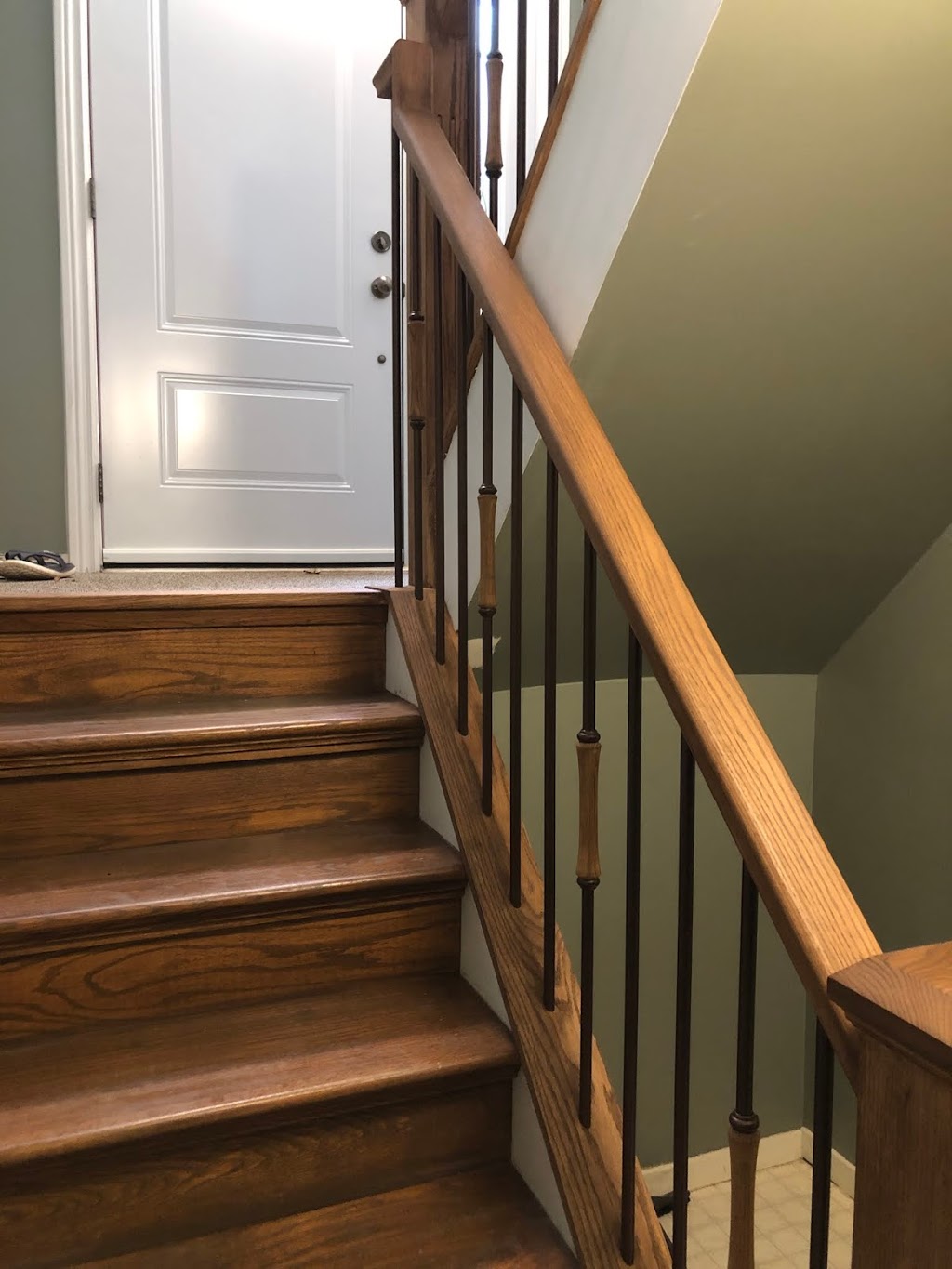 Creative Design Stairs & Railing Inc. | 851 W Ridge Blvd, Orillia, ON L3V 8B3, Canada | Phone: (705) 325-1155