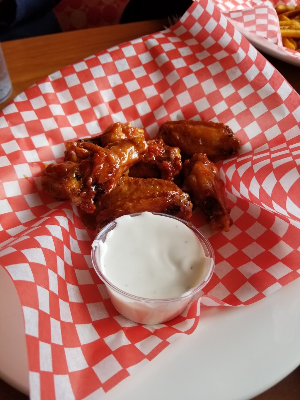 Pizza Hut | 295 Queen St E, Brampton, ON L6W 2C2, Canada | Phone: (905) 454-8888