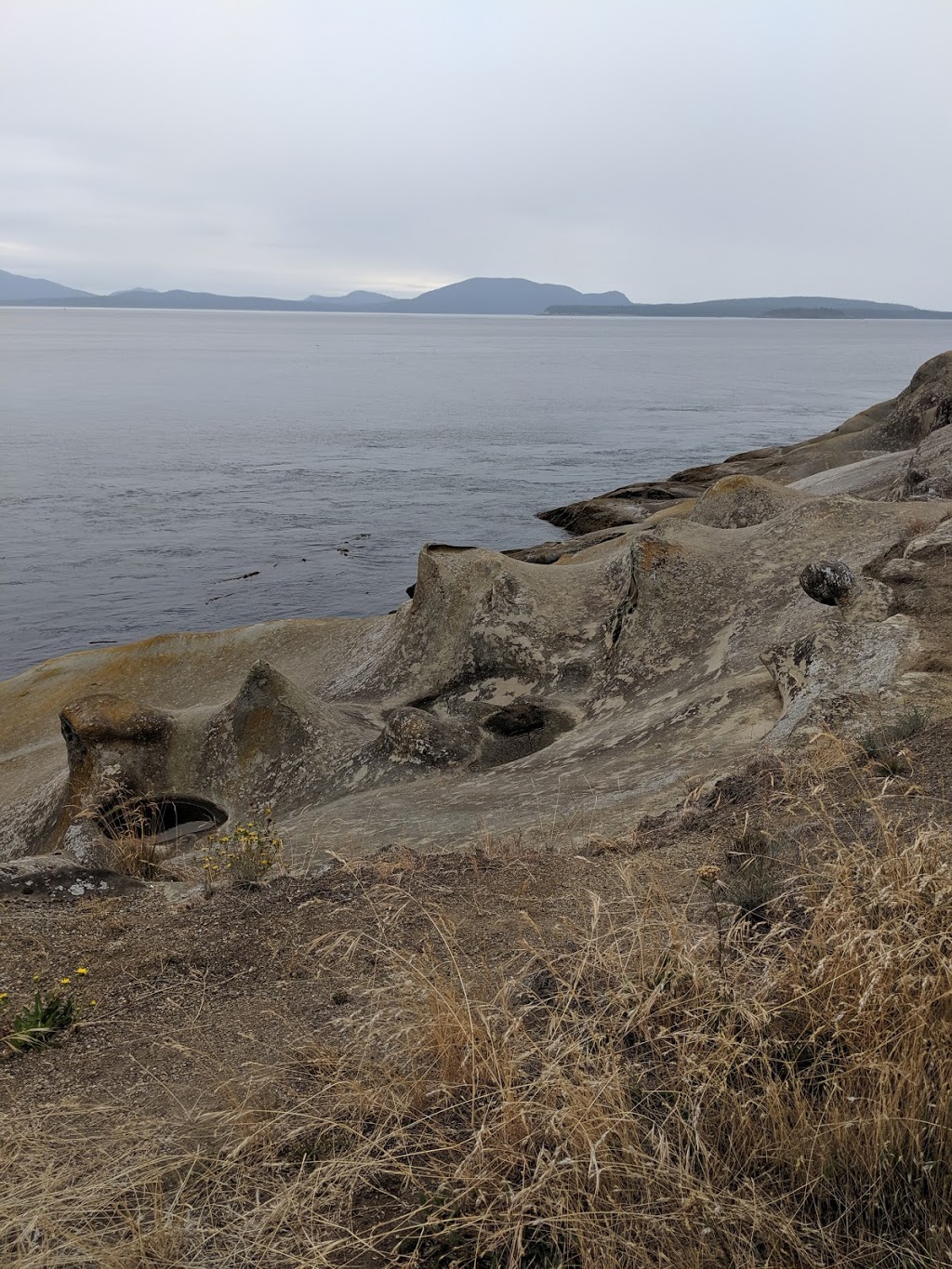 East Point Light | Saturna Island, Southern Gulf Islands, BC V0N 2Y0, Canada | Phone: (250) 546-8764