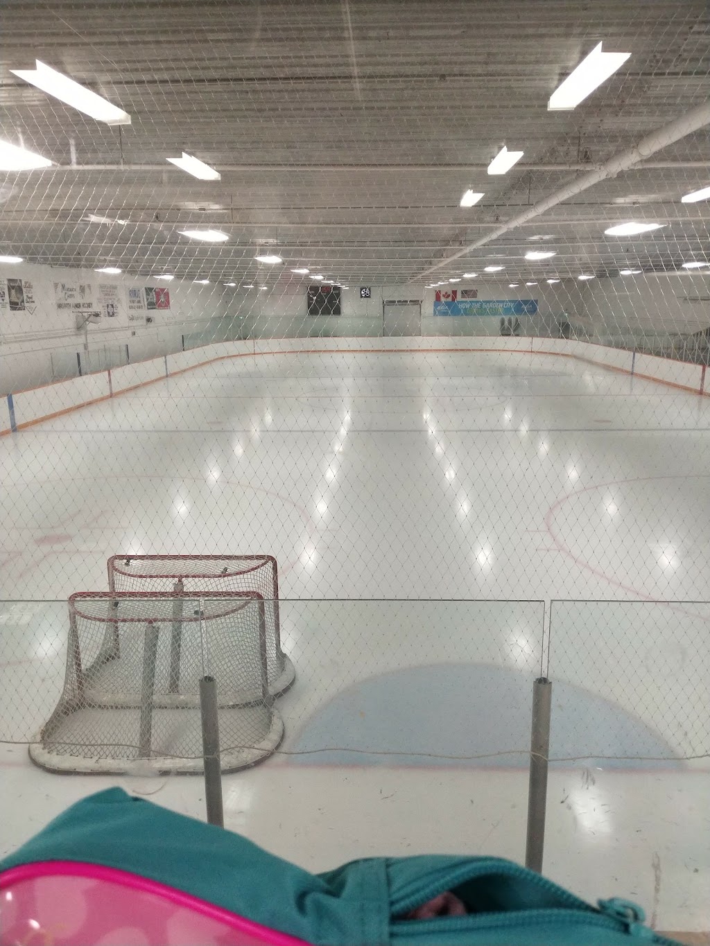 Magrath Arena | Garth Veale Arena, 5 N Centre St, Magrath, AB T0K 1J0, Canada | Phone: (403) 758-3732