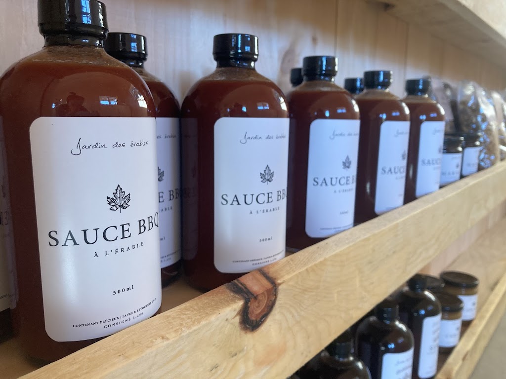 Ferme aux colibris | 1030 QC-317, Ripon, QC J0V 1V0, Canada | Phone: (819) 616-2872