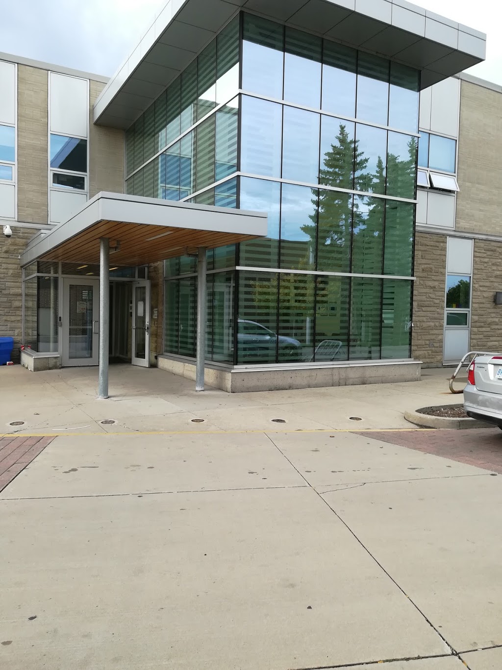 North Hamilton Community Health Centre | 438 Hughson St., Hamilton, ON L8L 4N5, Canada | Phone: (905) 523-6611
