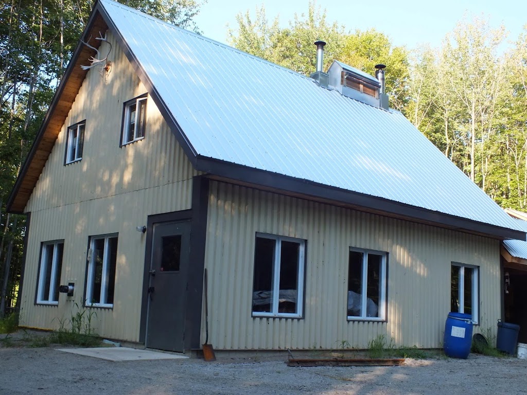 Construction RM Daneau | 6 Rang du Bord-de-lEau E, Yamaska-Est, QC J0G 1X0, Canada | Phone: (450) 808-1968