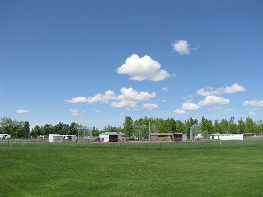 Three Hills Ball Diamonds | 1401-, 1631 Secondary 583 Rd, Three Hills, AB T0M 2A0, Canada | Phone: (403) 443-5822