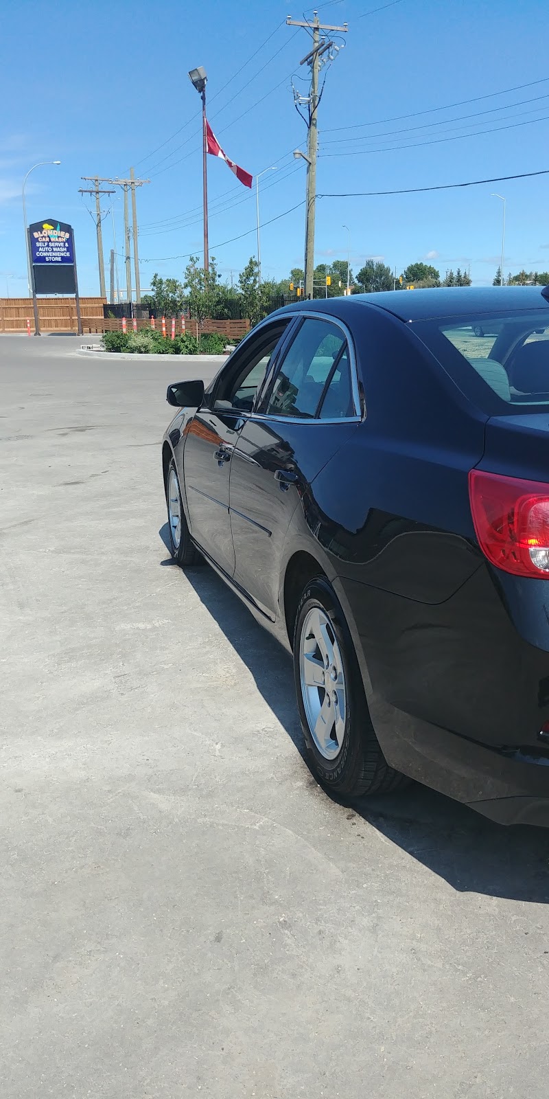 Blondies Car Wash | 2074 devries, Winnipeg, MB R2G 3T1, Canada | Phone: (204) 334-9274