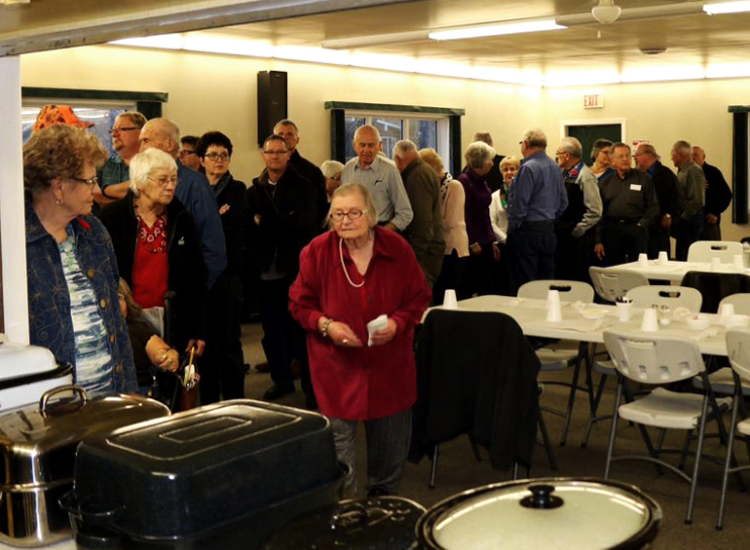 Golden Friendship Center | 118 2 Ave S, Niverville, MB R0A 0A1, Canada | Phone: (204) 388-4620