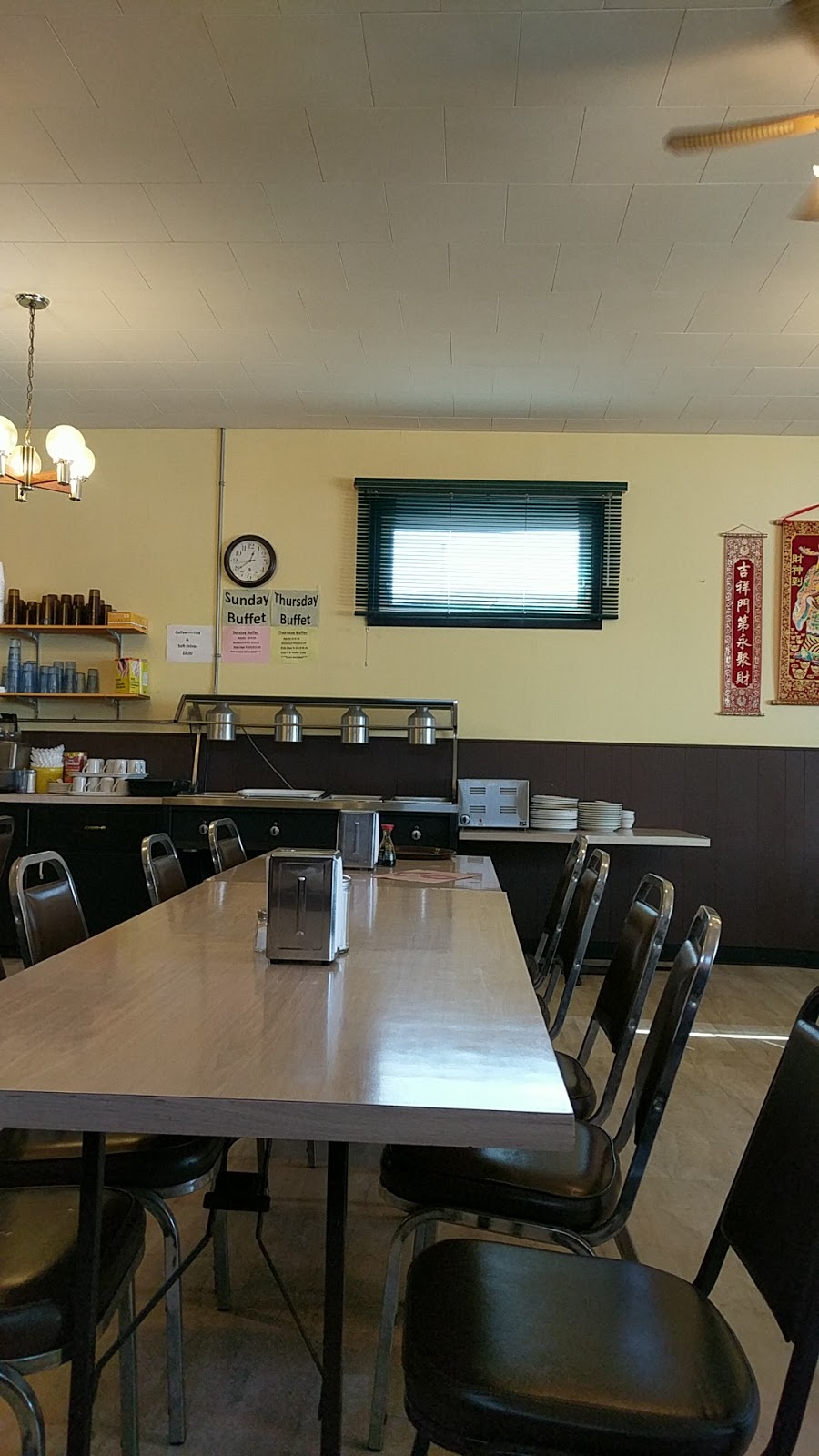 Wongs Restaurant | 121 Main St, Kelliher, SK S0A 1V0, Canada | Phone: (306) 675-4595