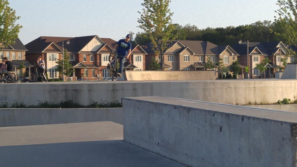 Memorial Park | 2 Park Dr, Whitchurch-Stouffville, ON L4A 4K1, Canada