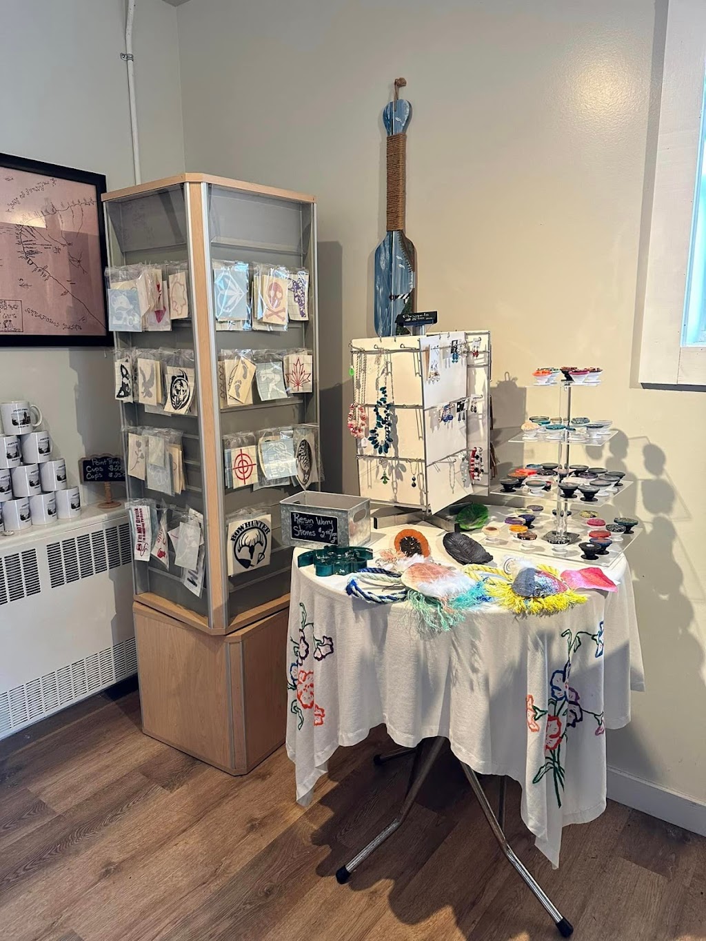 Fundy Light Artisan Gift Shop | Point Prim Lighthouse, Lighthouse Rd, Digby, NS B0V 1A0, Canada | Phone: (902) 249-1991