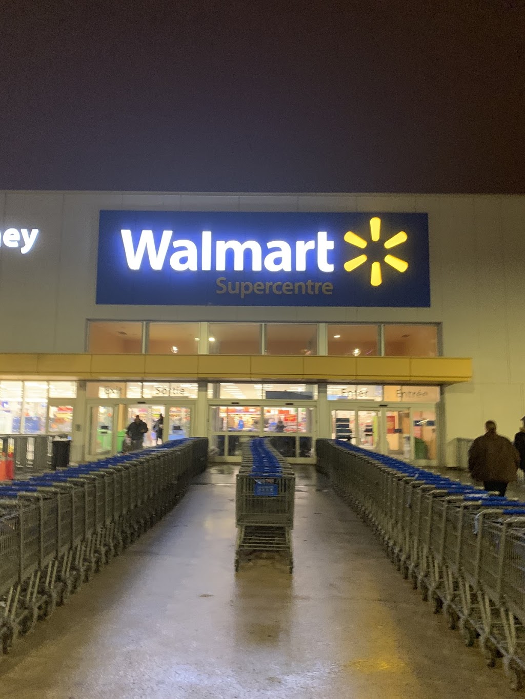 Walmart Ottawa Store | 10, 100 Bayshore Dr #1, Nepean, ON K2B 8C1, Canada | Phone: (613) 828-5482