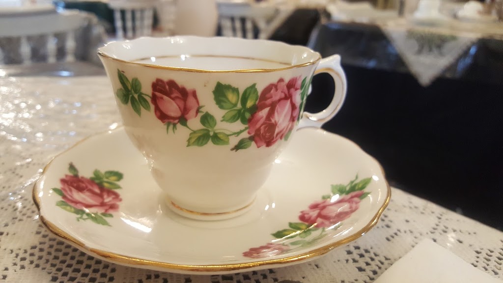 White Lions Tea House | 33 Westmount Dr N, Orillia, ON L3V 6B9, Canada | Phone: (705) 259-0568