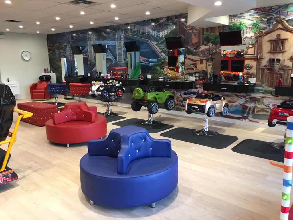 SuperStars Cuts For Kids | 201, 304 Main Street SE, Airdrie, AB T4B 3C3, Canada | Phone: (587) 254-1619