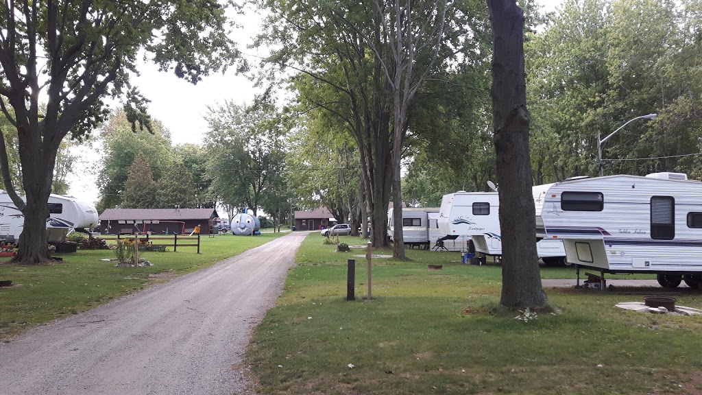 Rondeau Shores Park | Morpeth, ON N0P 1X0, Canada | Phone: (519) 674-3330