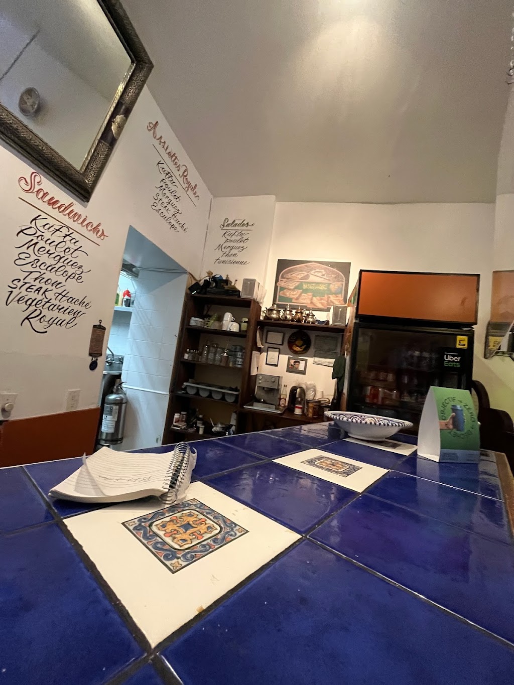 Kafé Kafta | 209 Av. Fairmount O, Montréal, QC H2T 2M8, Canada | Phone: (514) 583-2535