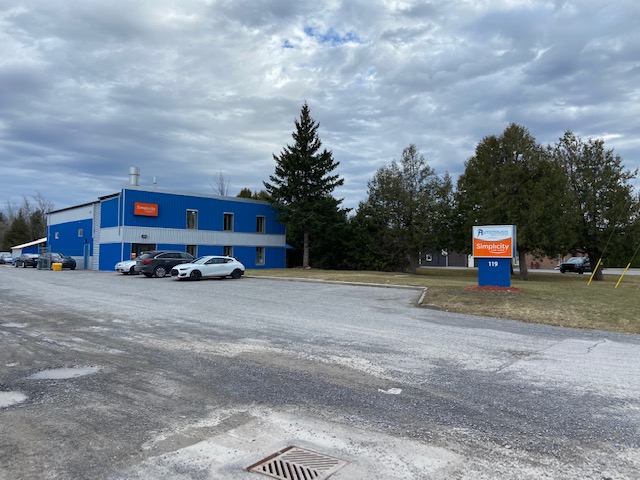 Simplicity Car Care Ottawa West | 119 Walgreen Rd, Ottawa, ON K0A 1L0, Canada | Phone: (613) 831-7500