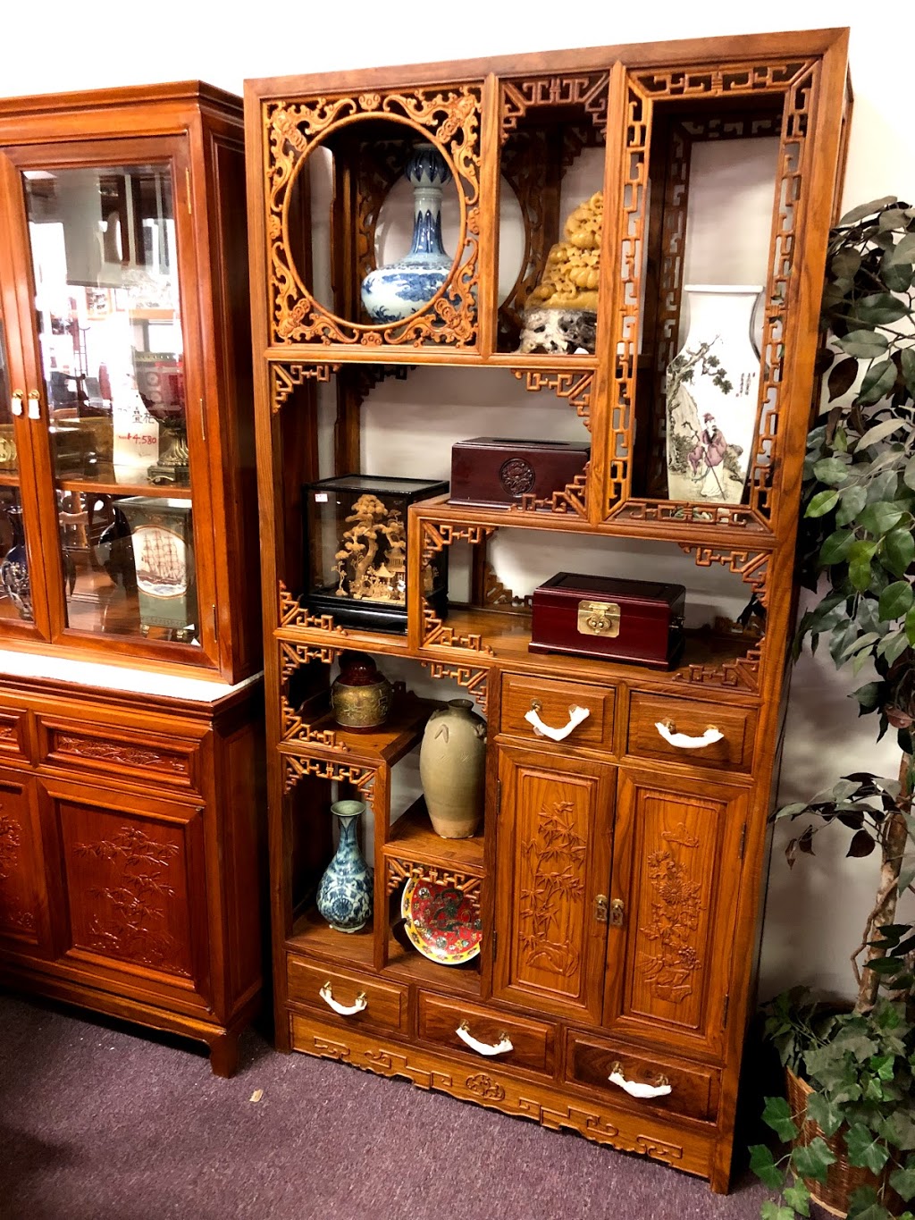 Ching Wan Furniture | 560 McNicoll Ave, North York, ON M2H 2E1, Canada | Phone: (416) 502-0225